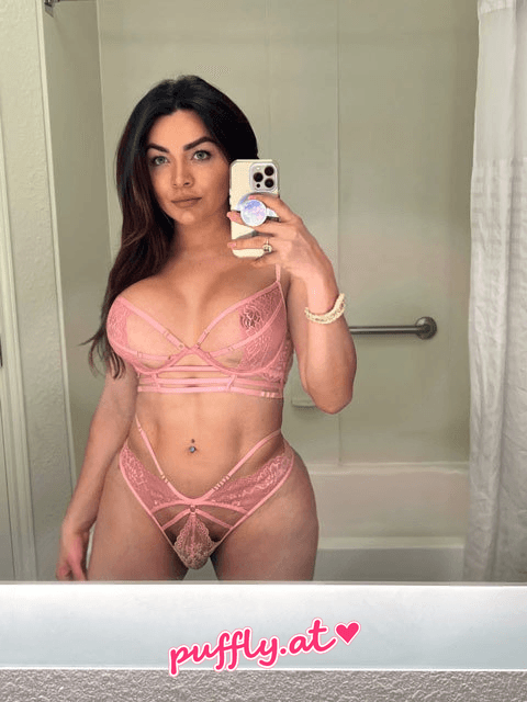 TS Brittany — anal, Deepthrot, 69 Pur, Escort | Puffly