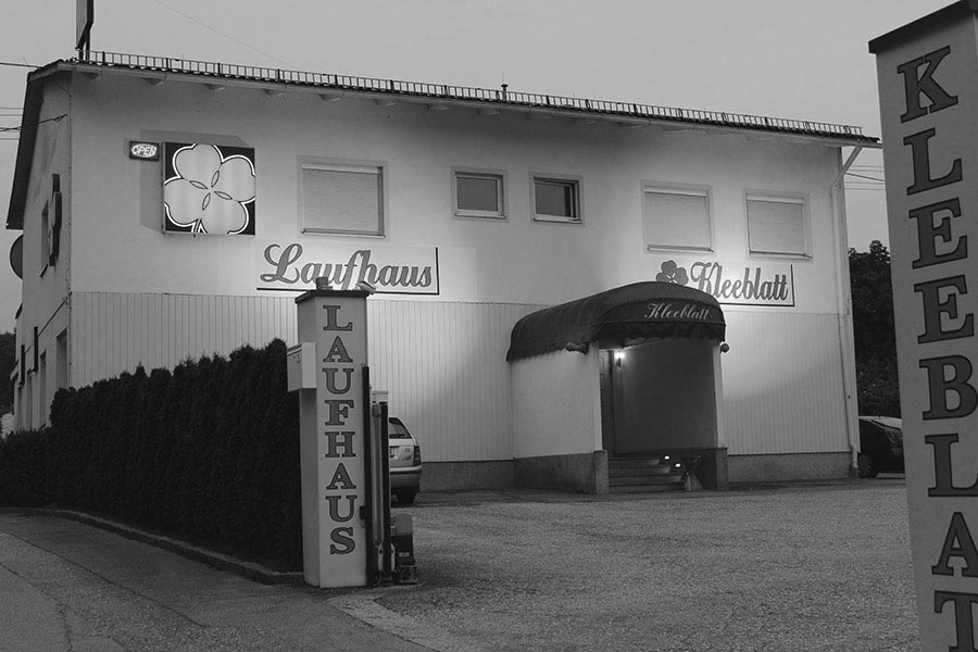 Laufhaus Kleeblatt Austria in Sattledt — brothel and erotic club — photo 3