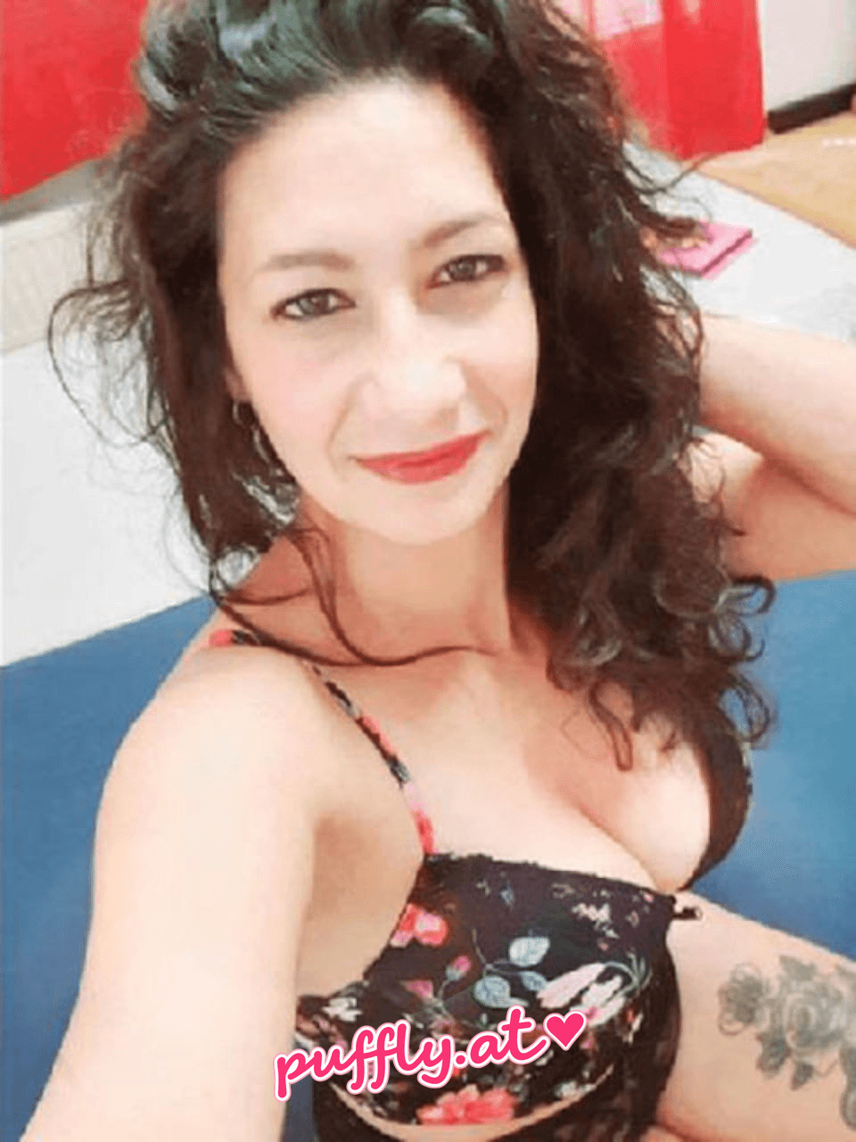 Veronika in Linz — anal, Deepthrot, 69 Pur, Escort | Puffly